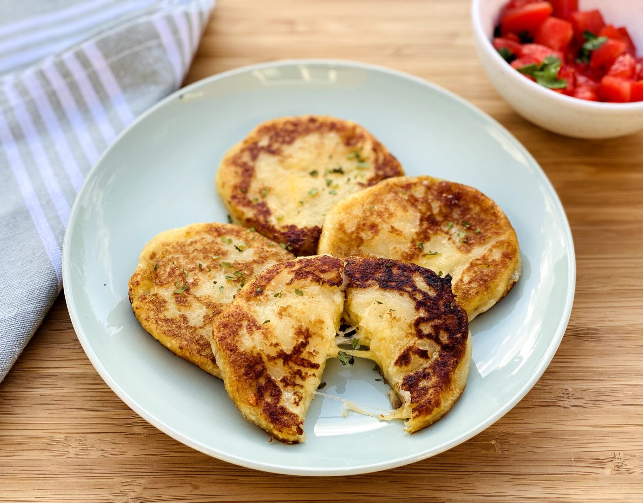 Tortitas De Papas Con Queso Una Pizca De Luna