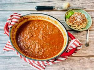 CARNE A LA BOLOGNESA
