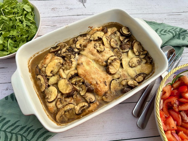 POLLO CON CHAMPIÑONES AL HORNO