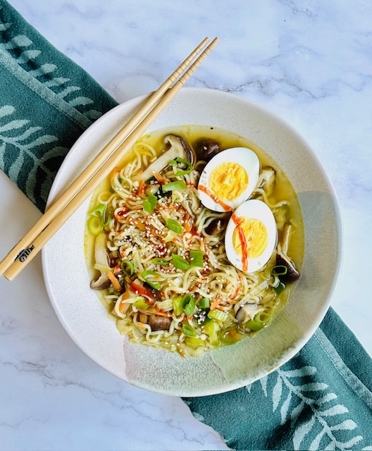 RAMEN FÁCIL CON VEGETALES