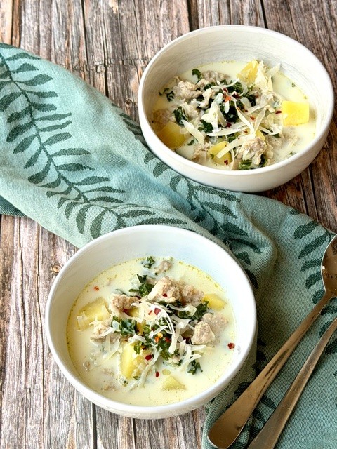 SOPA DE CARNE DE SALCHICHA CON PAPAS