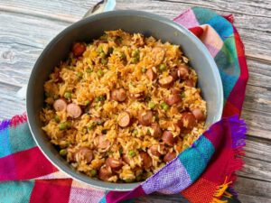ARROZ CON SALCHICHAS