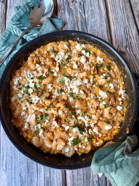 CAMARONES CON MAÍZ CREMOSO