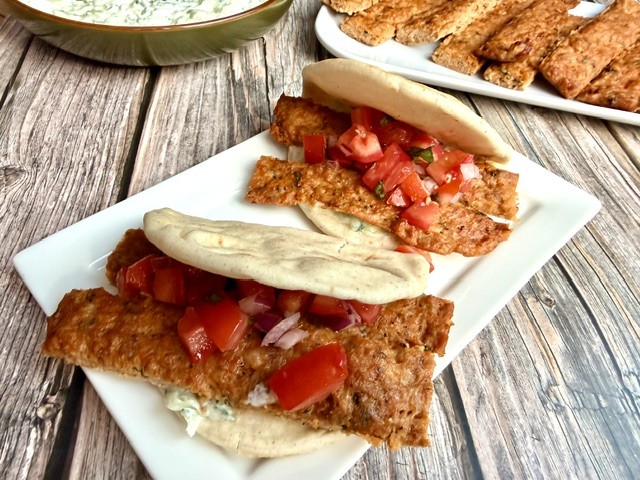 CARNE DE POLLO ESTILO KEBAB