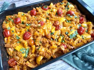 PASTA CON FAJITAS DE POLLO AL HORNO