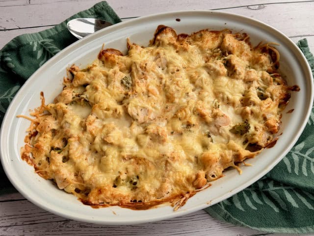 CAZUELA DE POLLO CON BROCOLI Y COLIFLOR