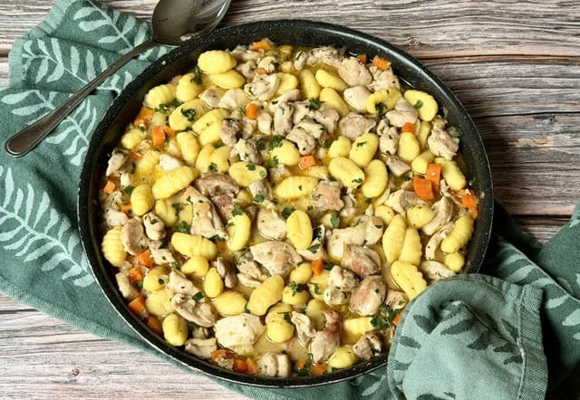 MUSLITOS DE POLLO CON ÑOQUIS